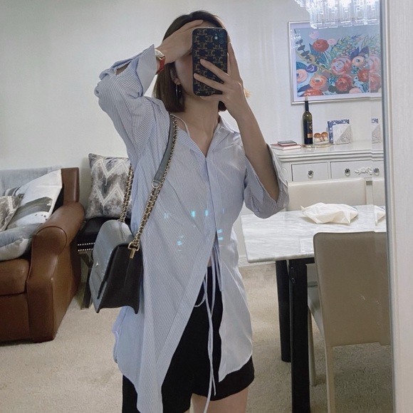 Brand new never worn Jacquemus blouse off-shoulder shirt - Picture 3 of 8